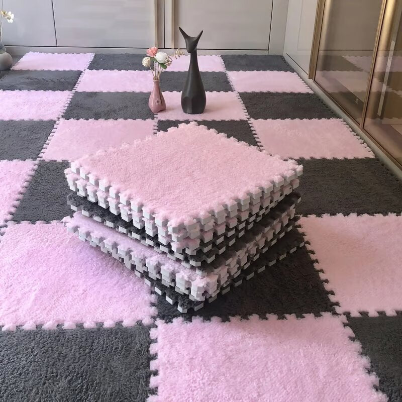 Ultra-soft plush carpet for your interior (11.8 × 11.8 in)