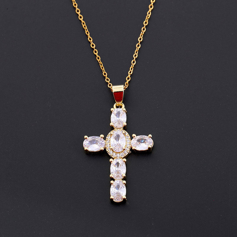 Solavée™ - Elegant Cross Necklace That Reflects Faith & Timeless Grace
