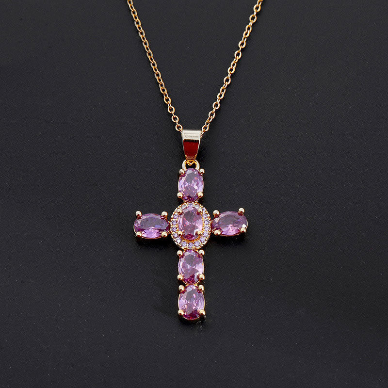 Solavée™ - Elegant Cross Necklace That Reflects Faith & Timeless Grace