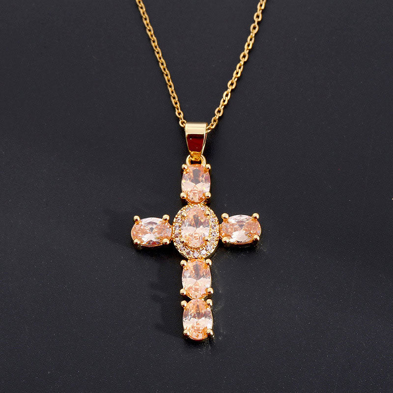 Solavée™ - Elegant Cross Necklace That Reflects Faith & Timeless Grace