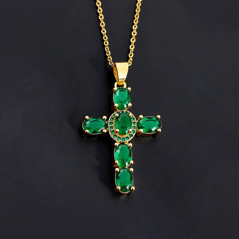 Solavée™ - Elegant Cross Necklace That Reflects Faith & Timeless Grace
