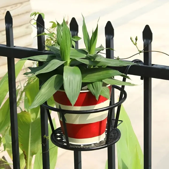 PotHanger™ Space-Saving Plant Display