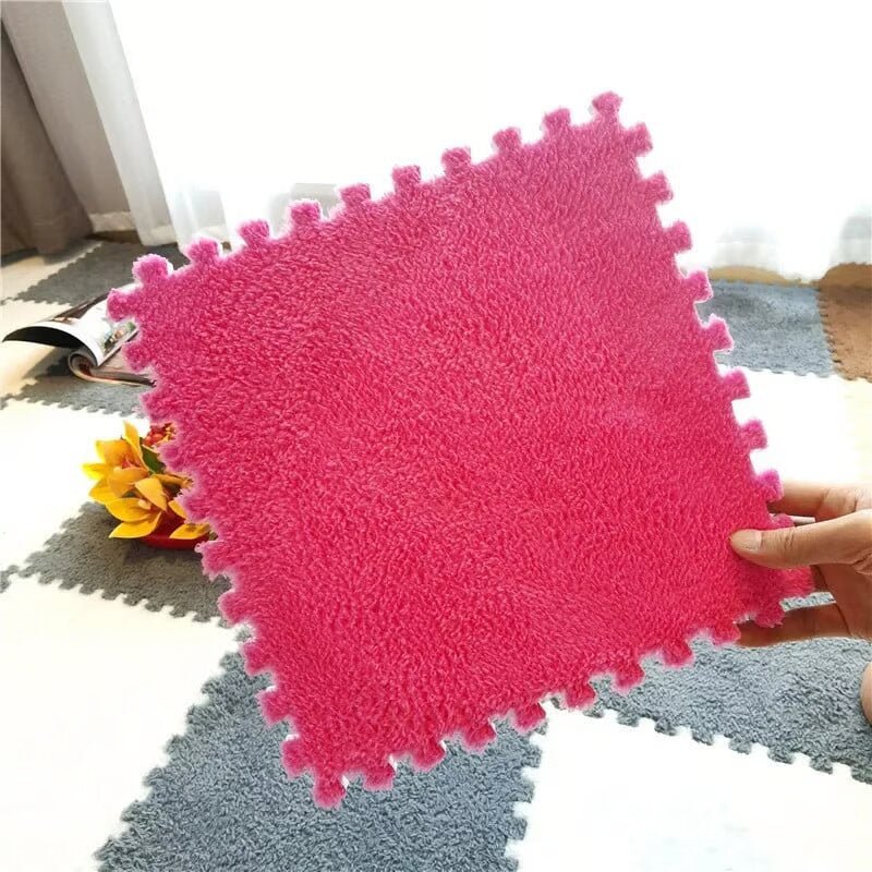 Ultra-soft plush carpet for your interior (11.8 × 11.8 in)
