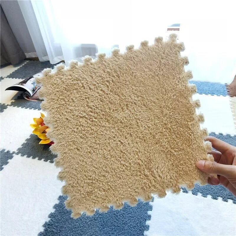 Ultra-soft plush carpet for your interior (11.8 × 11.8 in)