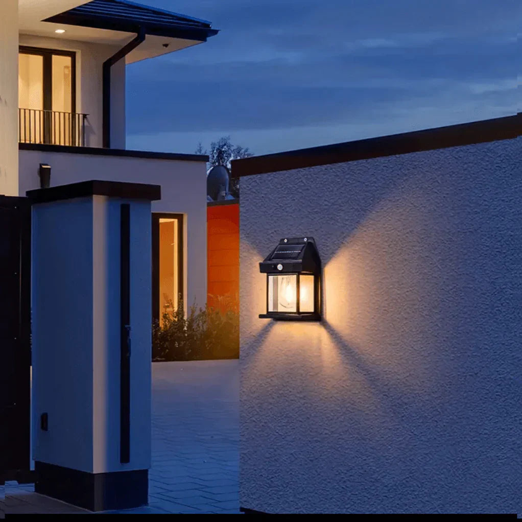 Lunaris™ - Solar wall light
