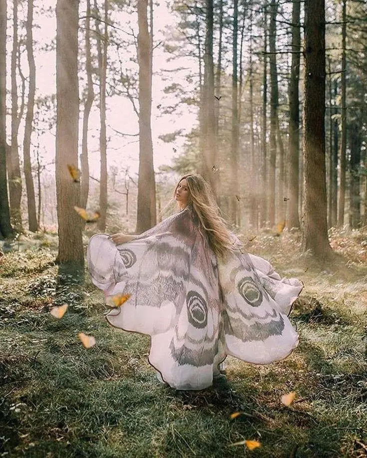 50% OFF | LunaMoth™ | Enchant Cloak