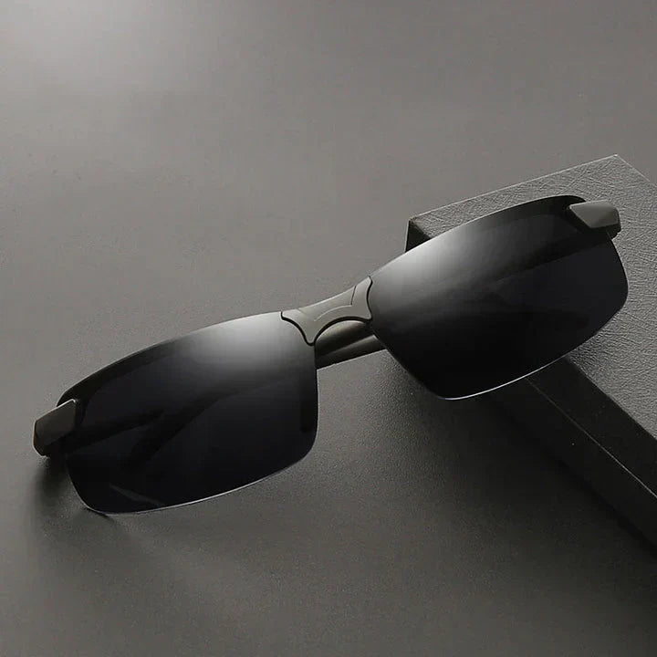 IntelliShade POLARIZED SMART SUNGLASSES
