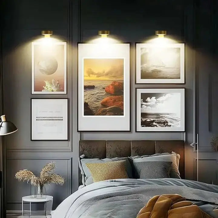 1+1 Free | Magnetic LED picture light - your art perfectly staged