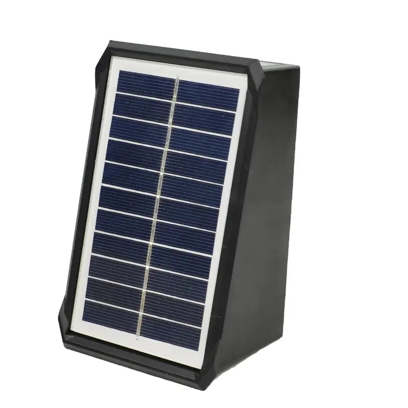 Solar-Powered Color-Changing Light – For Stylish Evenings in the Garden
