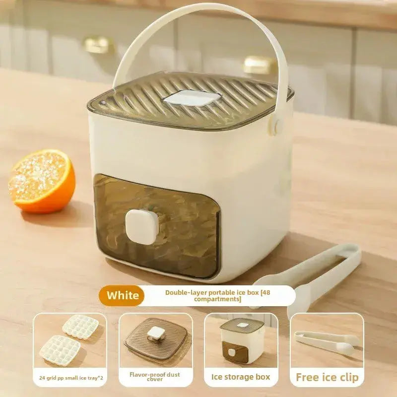 IceSnap™ | No more sticky Ice Cubes | Box with practical press function