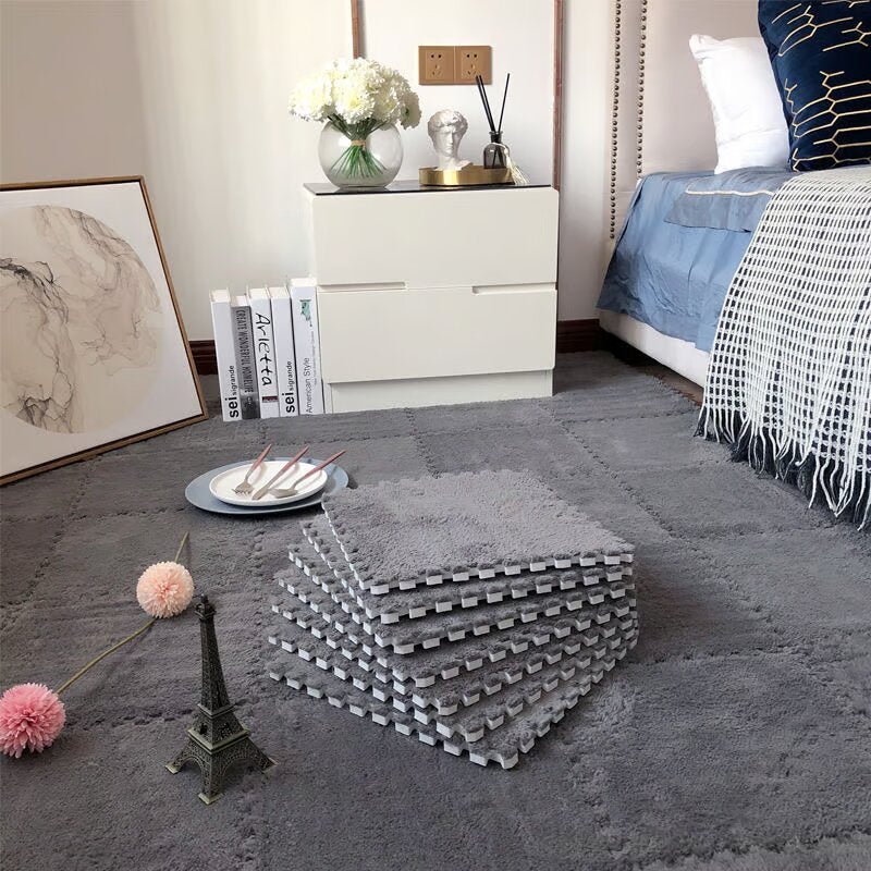 Ultra-soft plush carpet for your interior (11.8 × 11.8 in)