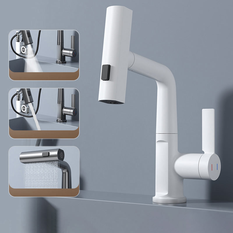 Intelligent digital display pull-out faucet
