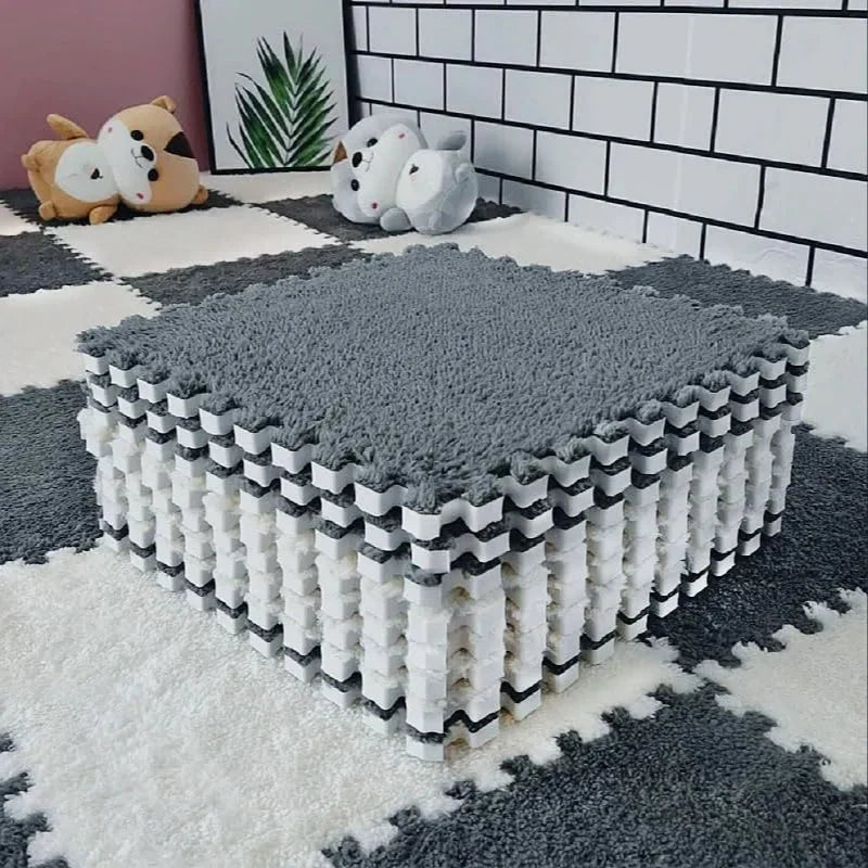 Ultra-soft plush carpet for your interior (11.8 × 11.8 in)