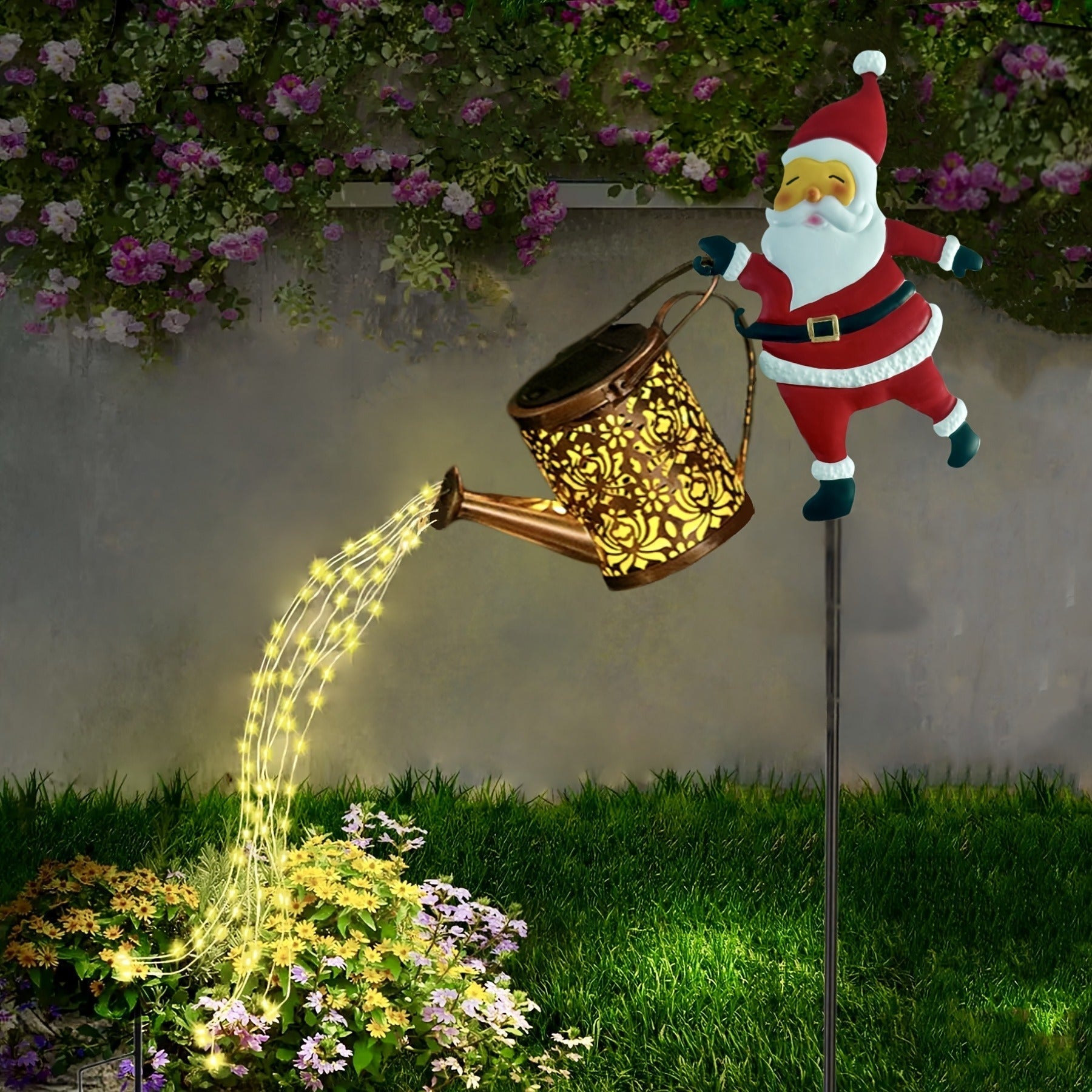SantaPour™ – Solar-powered watering can light